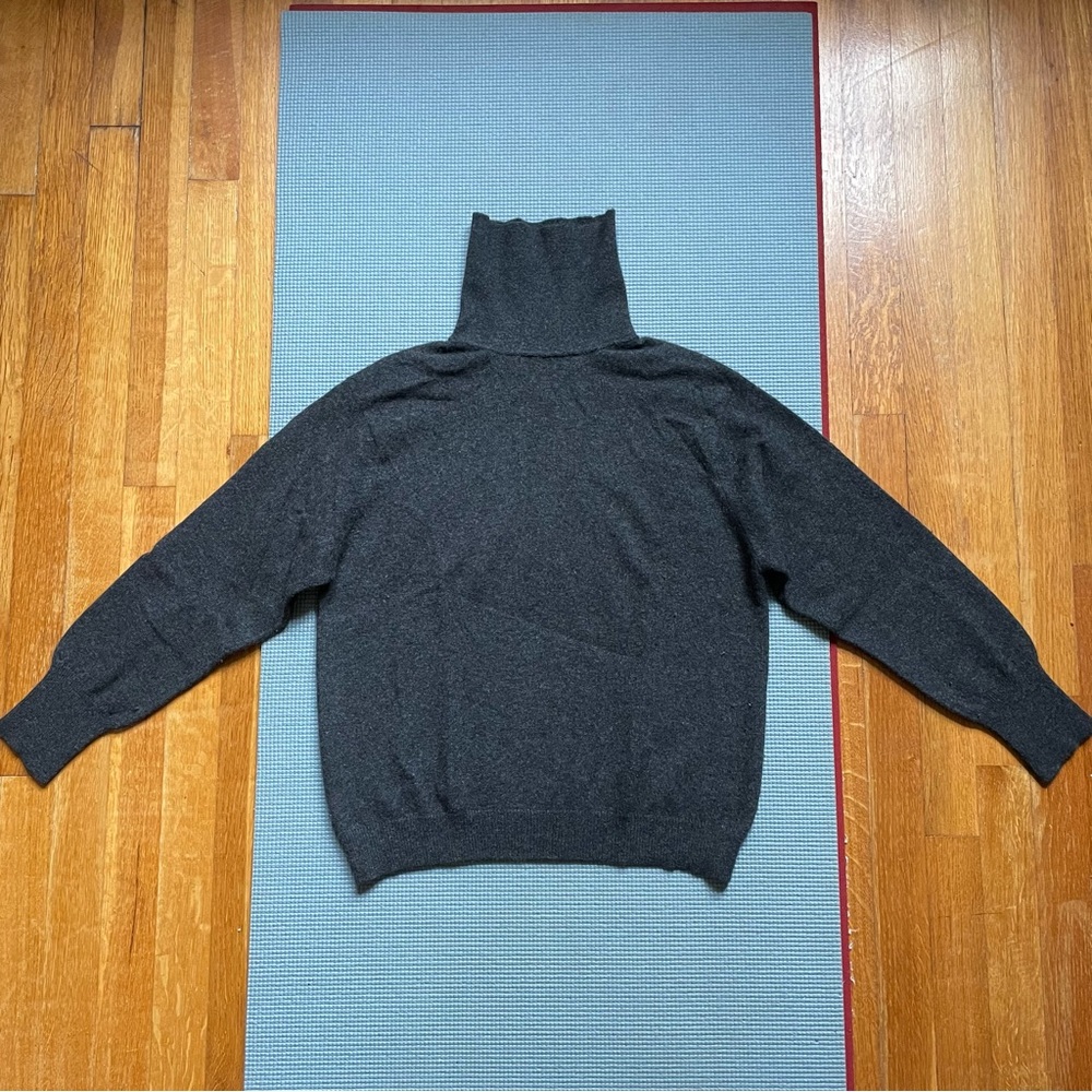 Glen Lyon Cashmere Turtleneck Sweater